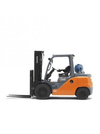 Погрузчик Toyota Tonero газобензиновый 4 т