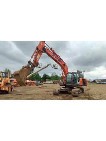 Гусеничный экскаватор Hitachi ZX210LC