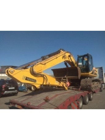 Гусеничный экскаватор JCB JS220LC